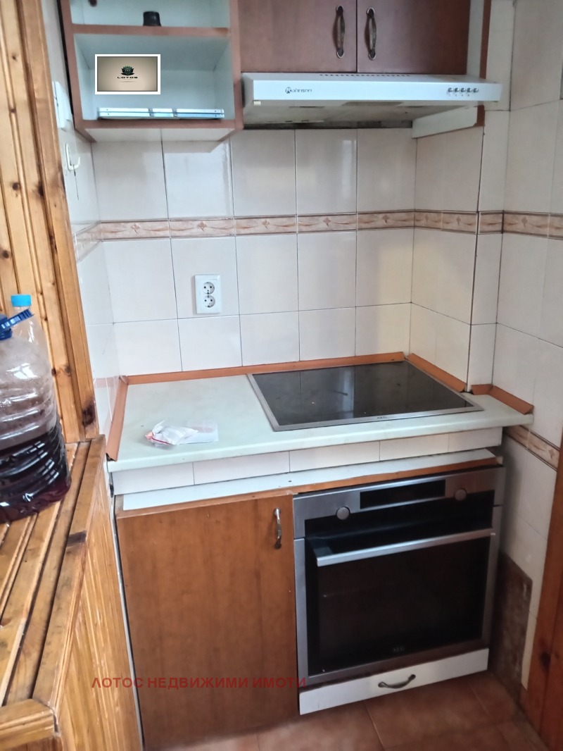 Продава КЪЩА, гр. Долна Оряховица, област Велико Търново, снимка 9 - Къщи - 53020306