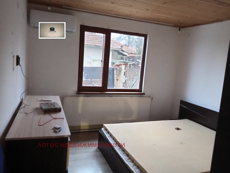 Продава КЪЩА, гр. Долна Оряховица, област Велико Търново, снимка 2 - Къщи - 53020306