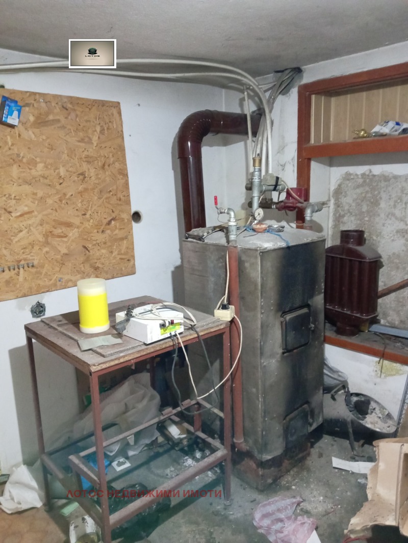 Продава КЪЩА, гр. Долна Оряховица, област Велико Търново, снимка 13 - Къщи - 53020306