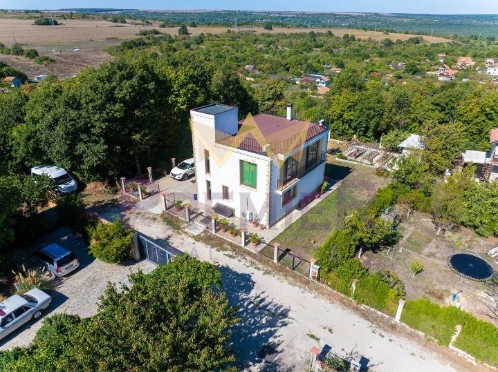 Продава КЪЩА, гр. Варна, м-т Перчемлията, снимка 14 - Къщи - 53315349