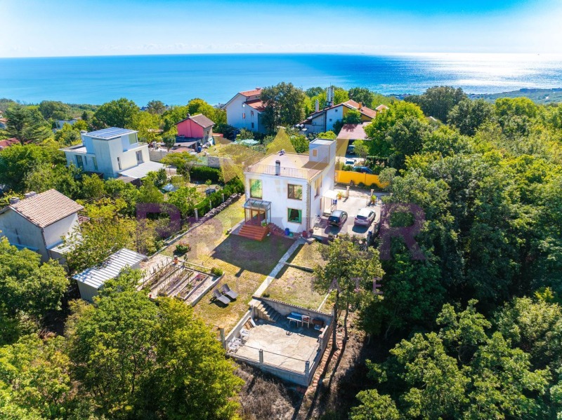 Продава КЪЩА, гр. Варна, м-т Перчемлията, снимка 15 - Къщи - 53315349