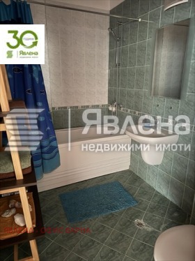 1 dormitorio k.k. Zlatni pyasatsi, Varna 11