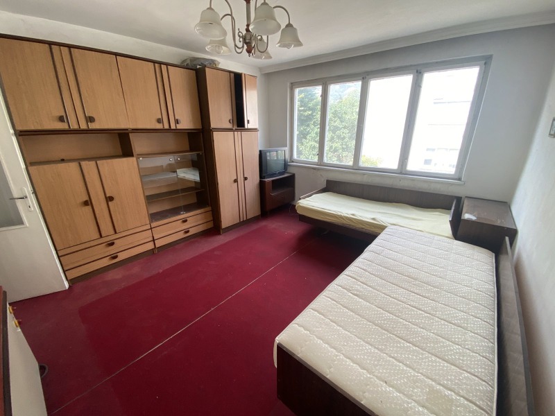 Na sprzedaż  1 sypialnia region Płowdiw , Karlowo , 65 mkw | 79982438