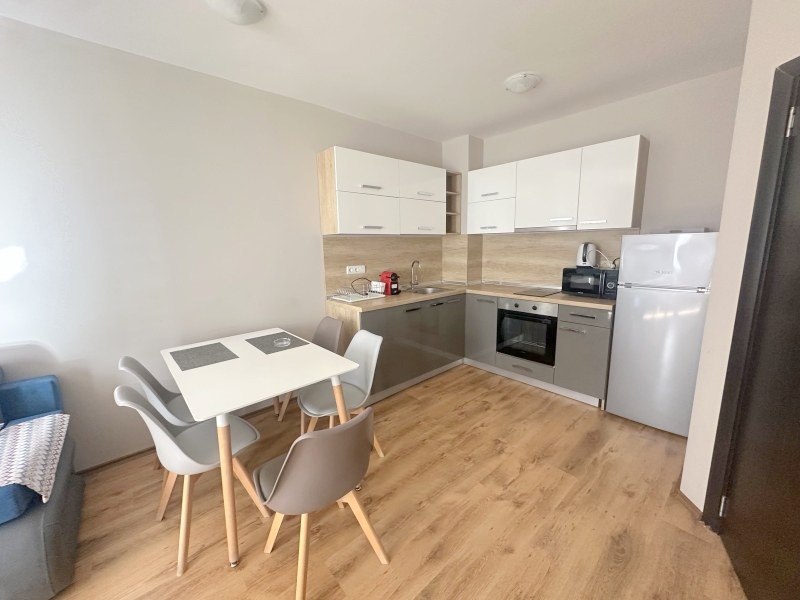 Продава 2-СТАЕН, гр. Поморие, област Бургас, снимка 3 - Апартаменти - 52612924