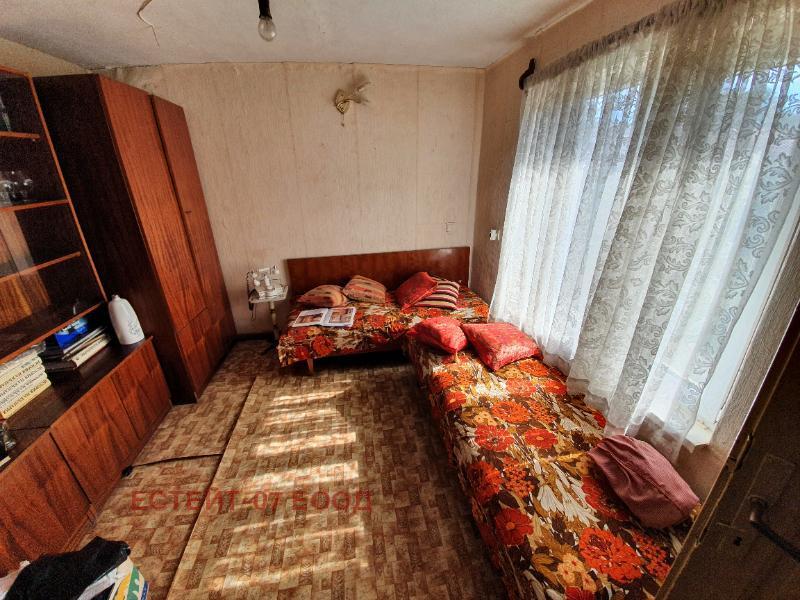 Продава  Къща област Пловдив , с. Царацово , 340 кв.м | 37791339 - изображение [2]