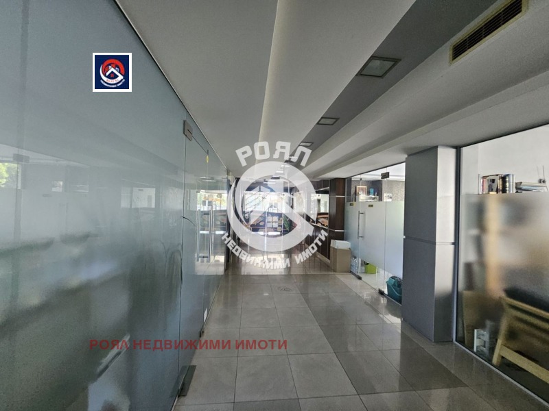En venta  Comercio Plovdiv , Tsentar , 43 metros cuadrados | 92404585 - imagen [4]
