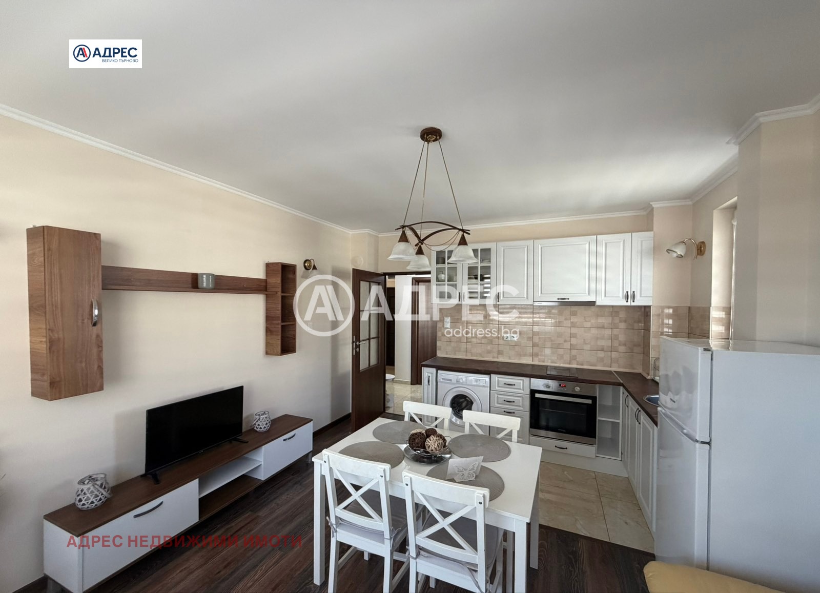 Продава 2-СТАЕН, гр. Велико Търново, Колю Фичето, снимка 2 - Апартаменти - 53861440