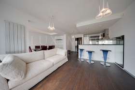 1 quarto Krasno selo, Sofia