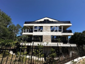 3+ Schlafzimmer Lozenez, Sofia