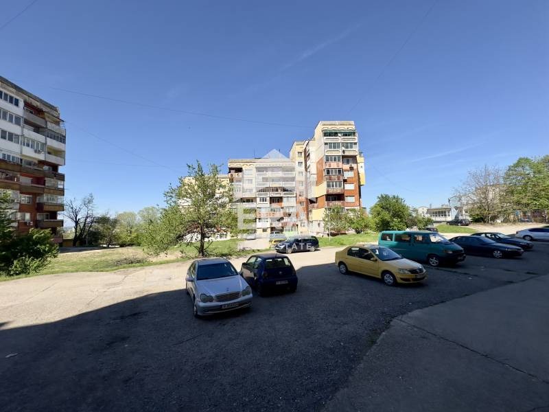 De vânzare  2 dormitoare Ruse , Ciarodeica - Sever , 79 mp | 91594227 - imagine [8]