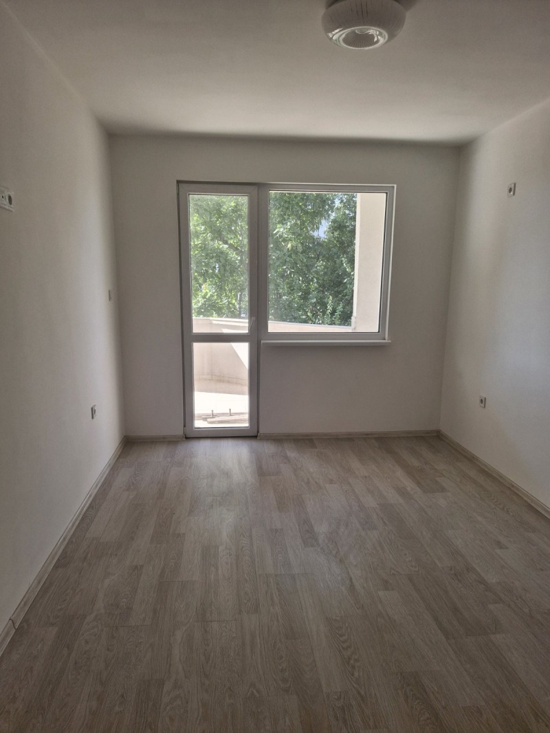 Eladó  3 hálószobás Pleven , Sirok centar , 129 négyzetméter | 13382297 - kép [7]