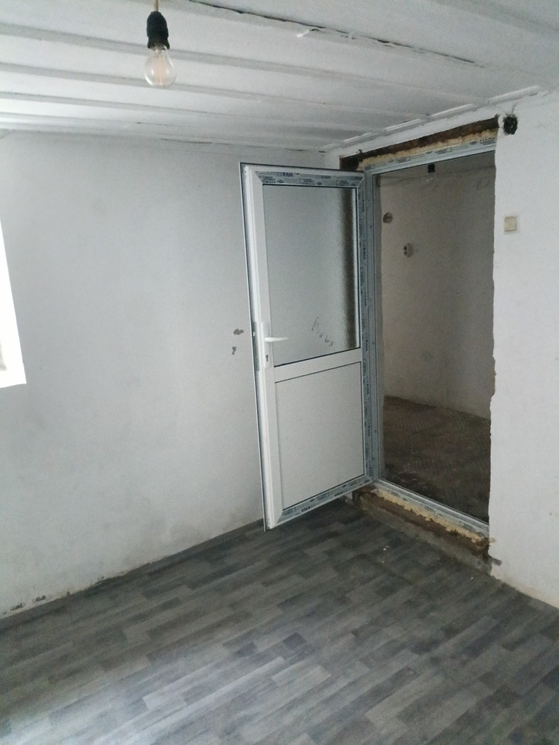 Til salg  Hus Razgrad , Varosh , 170 kvm | 74774554 - billede [8]