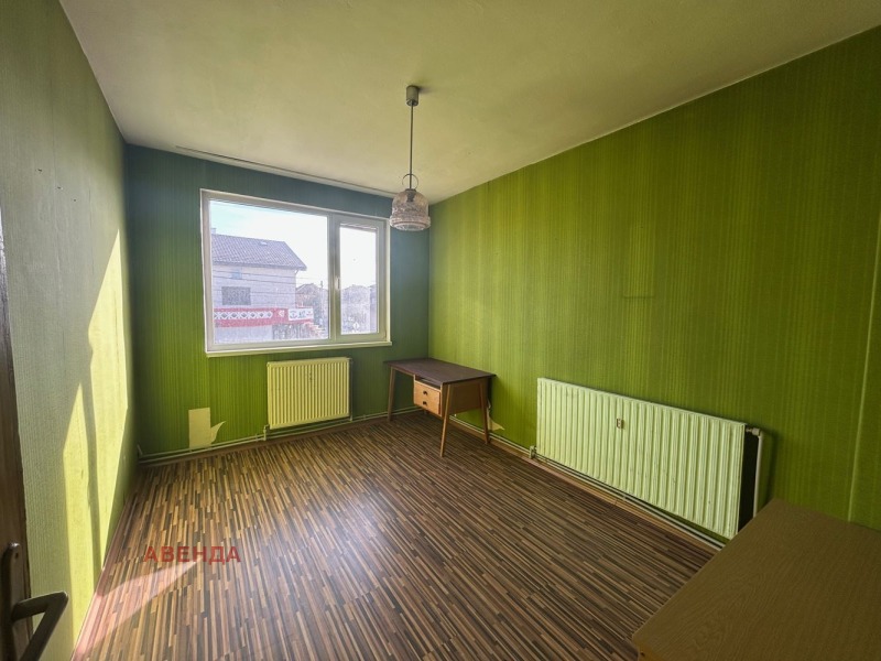 Продава КЪЩА, гр. София, Враждебна