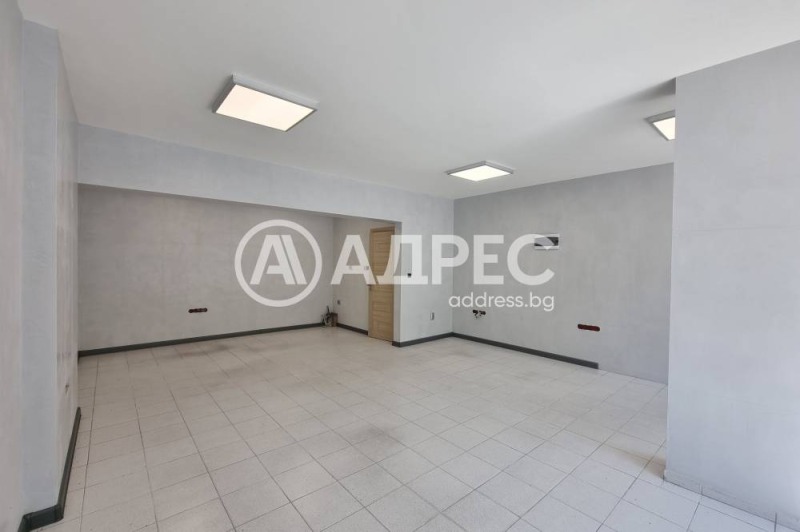 Na prodej  Prodejna Sofia , Lozenec , 175 m2 | 55355006 - obraz [2]