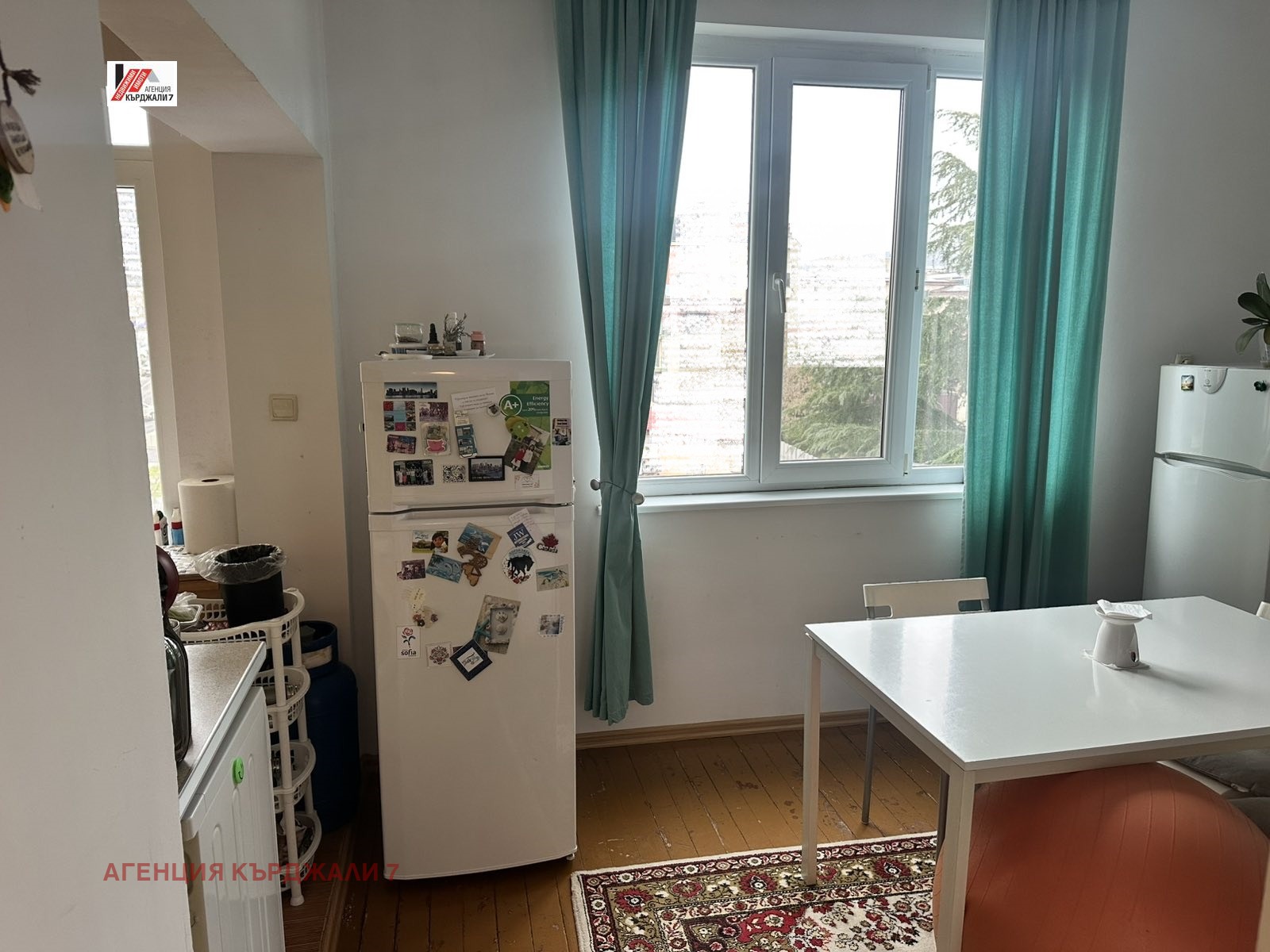 Продава 2-СТАЕН, гр. Кърджали, Център, снимка 2 - Апартаменти - 55692040