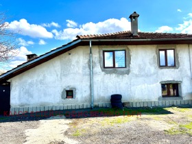 Casa Plakovo, região Veliko Tarnovo