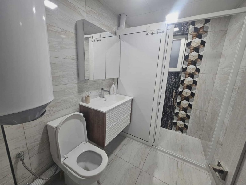 Продава 3-СТАЕН, гр. Кърджали, Център, снимка 10 - Апартаменти - 52412212