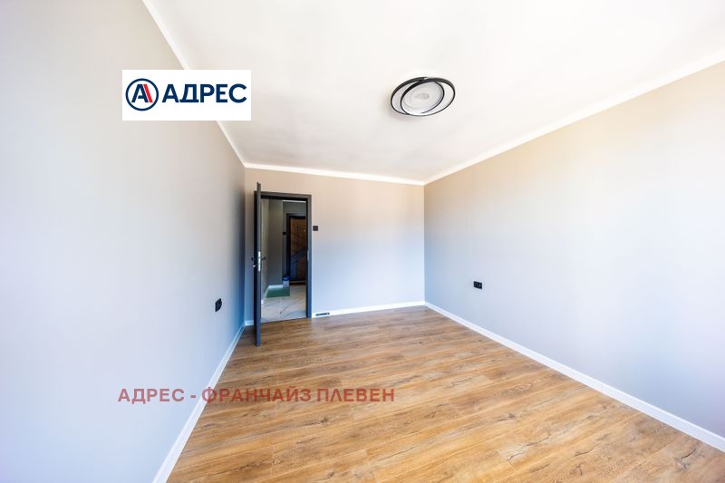 Продава 3-СТАЕН, гр. Враца, Център, снимка 6 - Апартаменти - 53120233