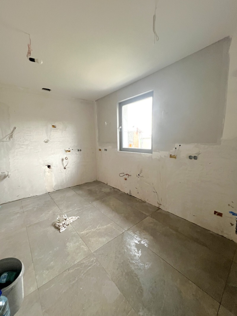 Продава КЪЩА, с. Гурмазово, област София област, снимка 5 - Къщи - 52614037