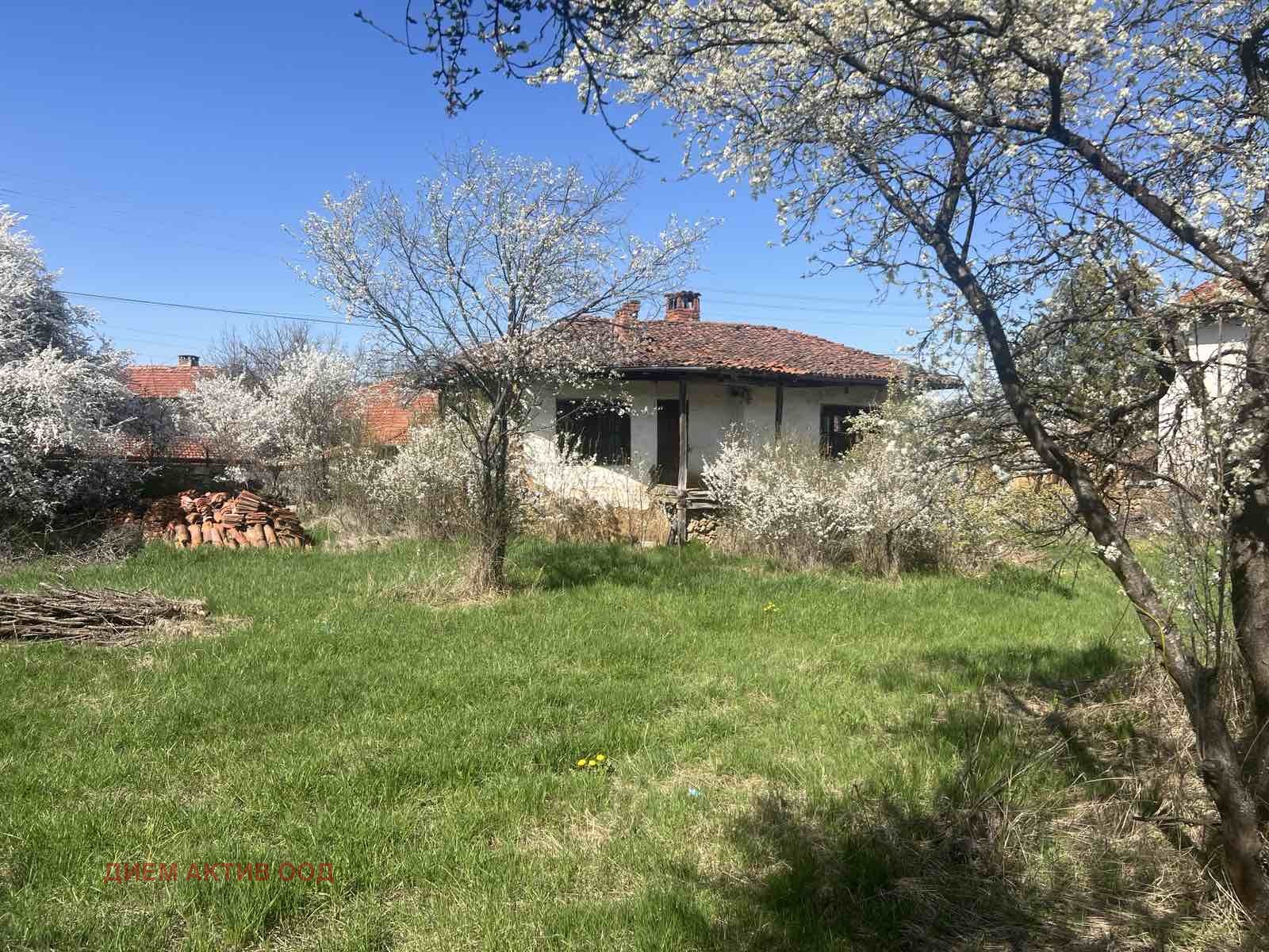 Продава КЪЩА, гр. Ихтиман, област София област, снимка 3 - Къщи - 54617001
