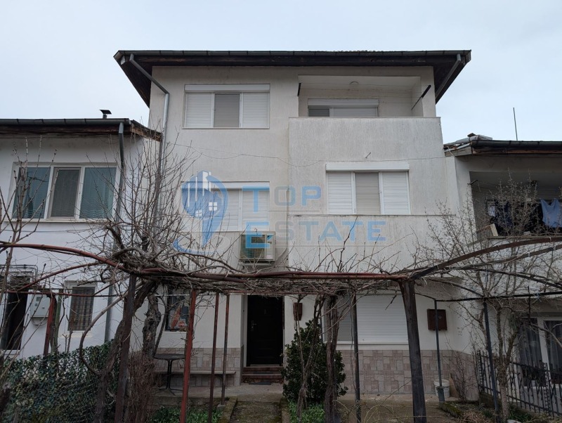 Продава КЪЩА в област Велико Търново, гр. Стражица - 160 кв.м / 160 000 € » 312 932.80 лв., ТОП ЕСТЕЙТ