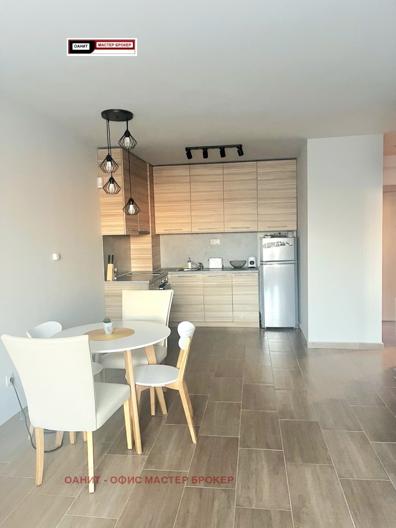 Myytävänä  1 makuuhuone Sofia , Vitoša , 66 neliömetriä | 79234330 - kuva [3]
