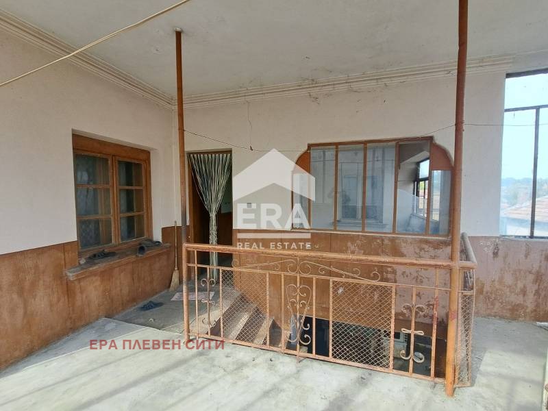 Продава КЪЩА, гр. Червен бряг, област Плевен, снимка 8 - Къщи - 53185215