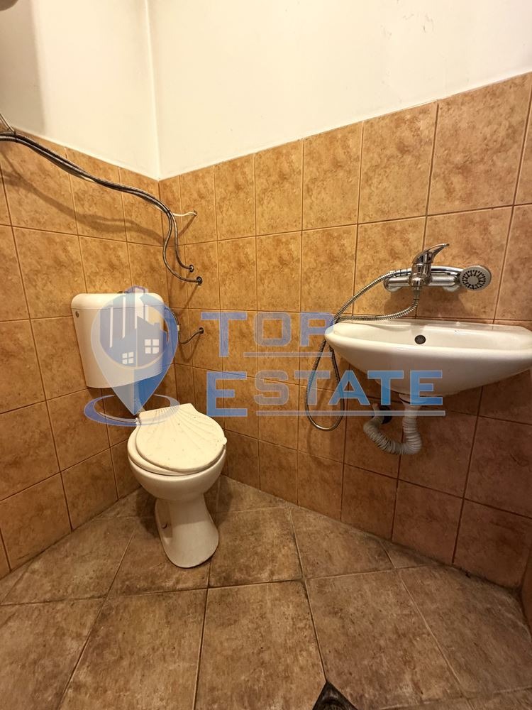 Продава МАГАЗИН, гр. Велико Търново, Център, снимка 4 - Магазини - 52691014