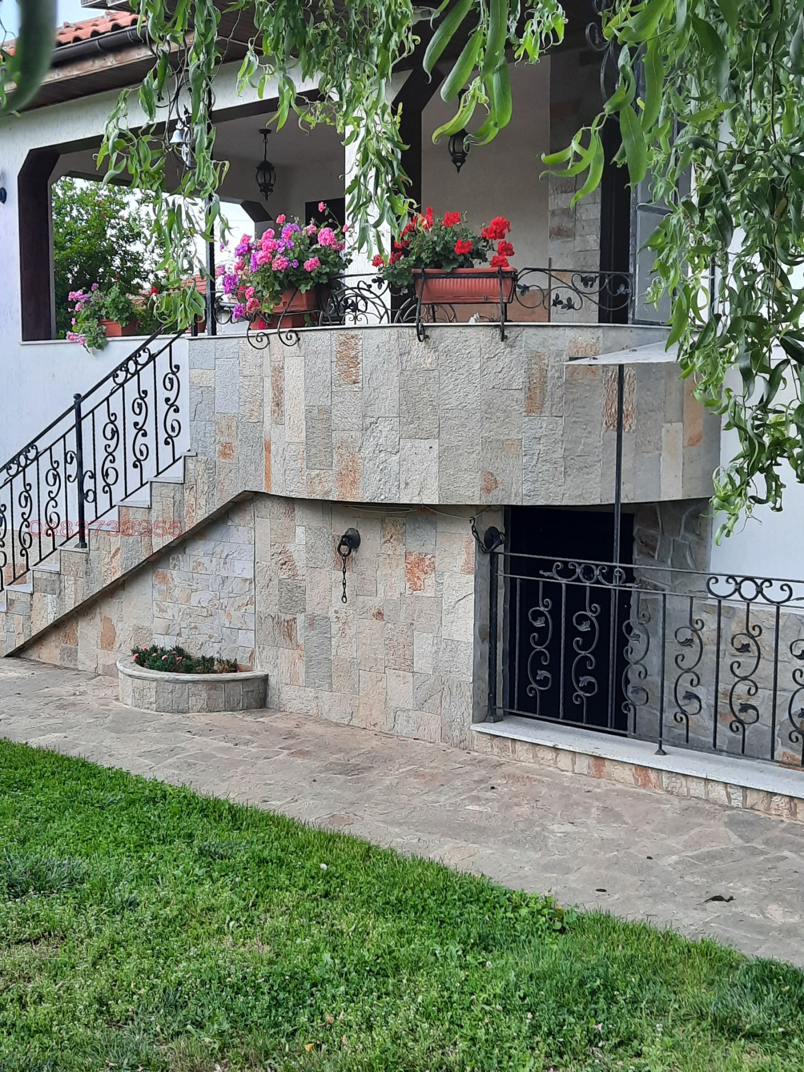 Продава КЪЩА, гр. Стралджа, област Ямбол, снимка 2 - Къщи - 54628026