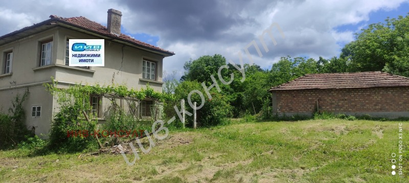 Продава КЪЩА в област Габрово, с. Соколово - 130 кв.м / 51 000 € » 99 747.33 лв., ИИВ-КОНСУЛТ