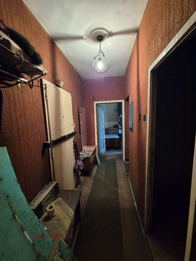 Na prodej  1 ložnice Pernik , Iztok , 62 m2 | 58406432 - obraz [3]