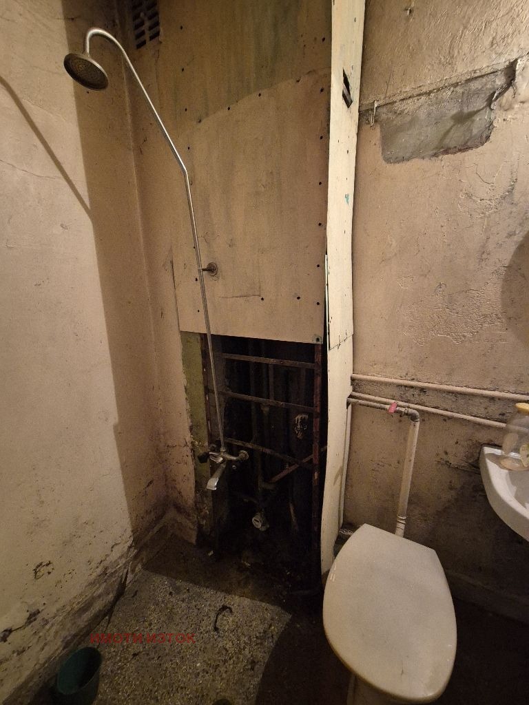 Na prodej  1 ložnice Pernik , Iztok , 62 m2 | 58406432 - obraz [8]