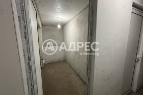 1 chambre Mladejki halm, Haskovo 9