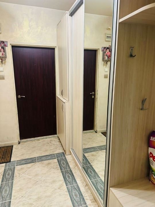 Продава 3-СТАЕН, гр. София, Света Троица, снимка 8 - Aпартаменти - 48218520