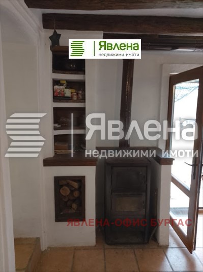 Продава КЪЩА, с. Фазаново, област Бургас, снимка 14 - Къщи - 48340777