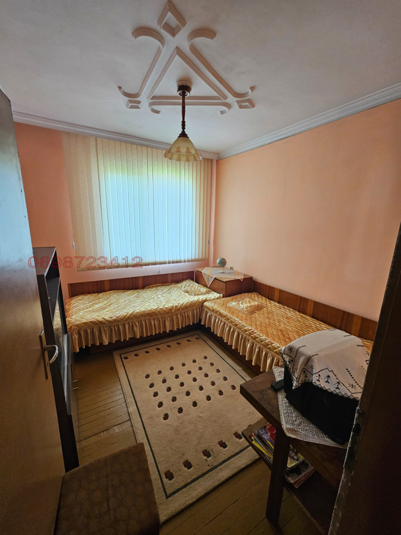 Продава КЪЩА, гр. Кюстендил, Център, снимка 12 - Къщи - 52785046