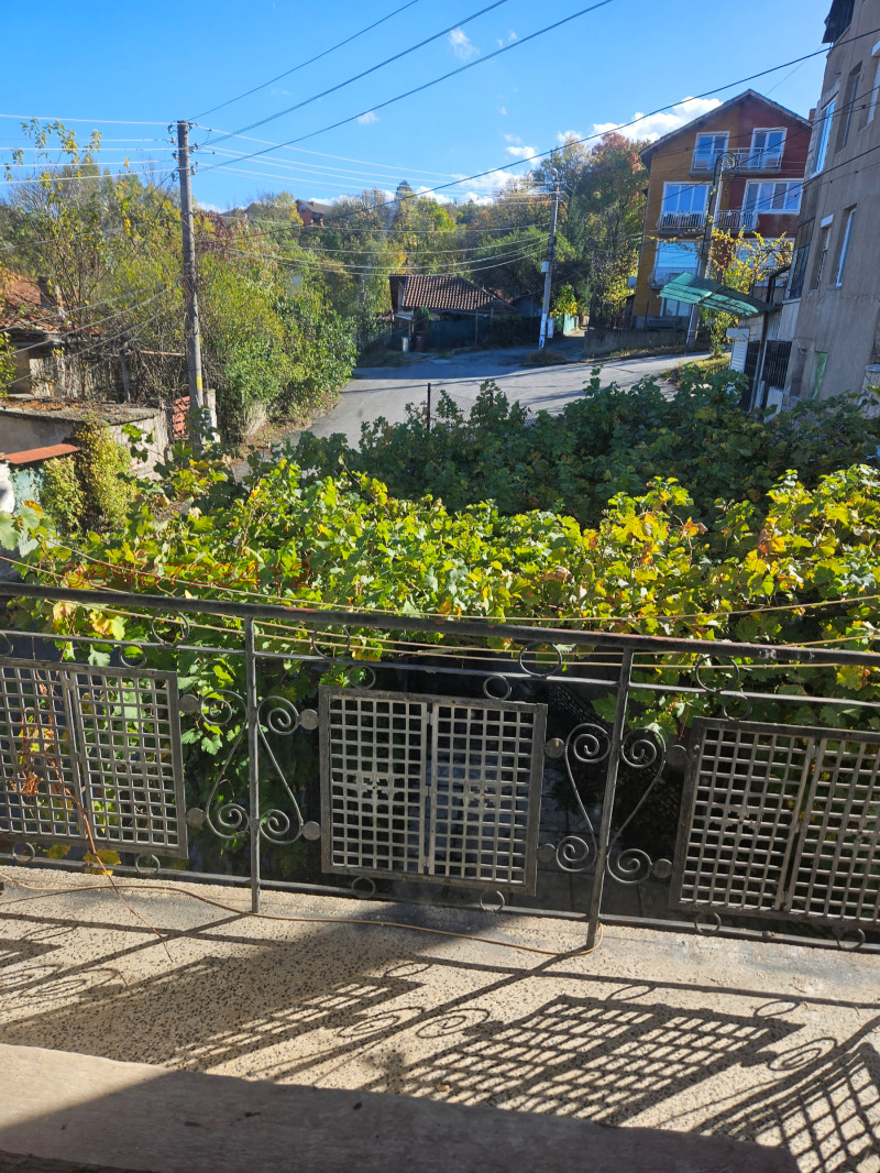 Продава КЪЩА, гр. Кюстендил, Център, снимка 9 - Къщи - 52785046