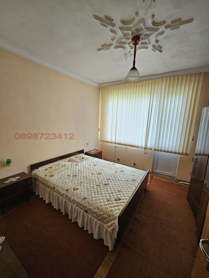 Продава КЪЩА, гр. Кюстендил, Център, снимка 13 - Къщи - 52785046