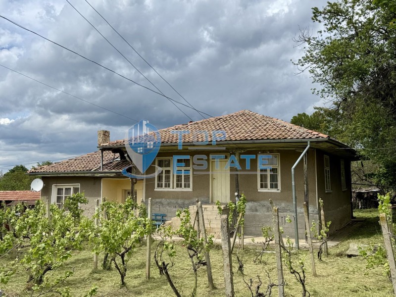 Продава КЪЩА, с. Сушица, област Велико Търново