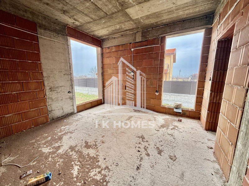 Продава КЪЩА, с. Първенец, област Пловдив, снимка 8 - Къщи - 53176428