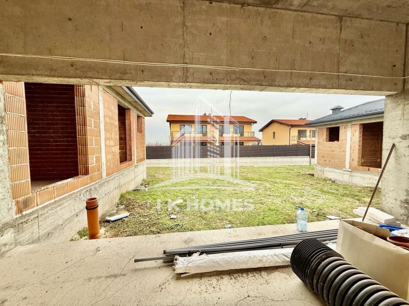 Продава КЪЩА, с. Първенец, област Пловдив, снимка 5 - Къщи - 53176428