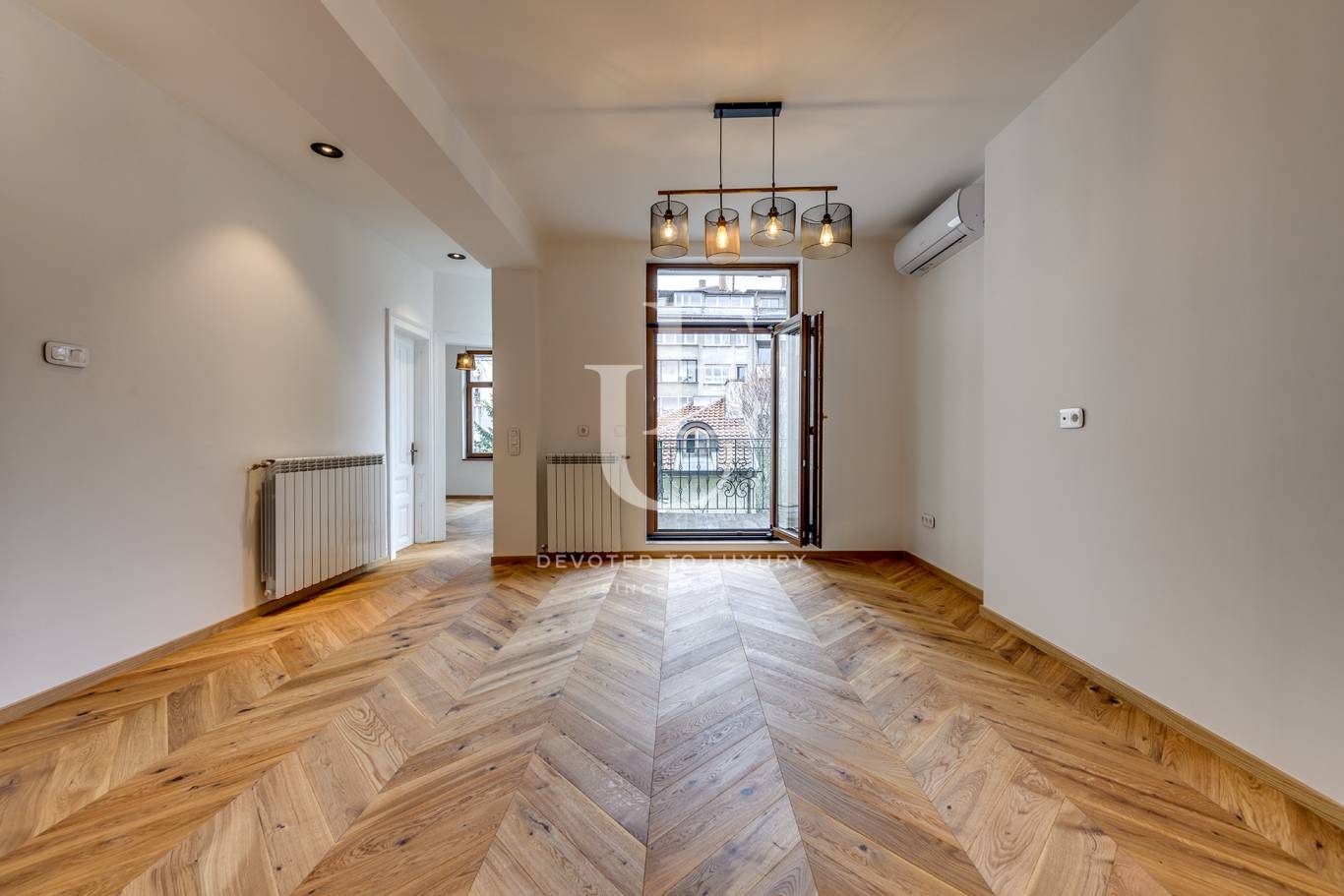 Продава 3-СТАЕН, гр. София, Център, снимка 3 - Апартаменти - 54111541