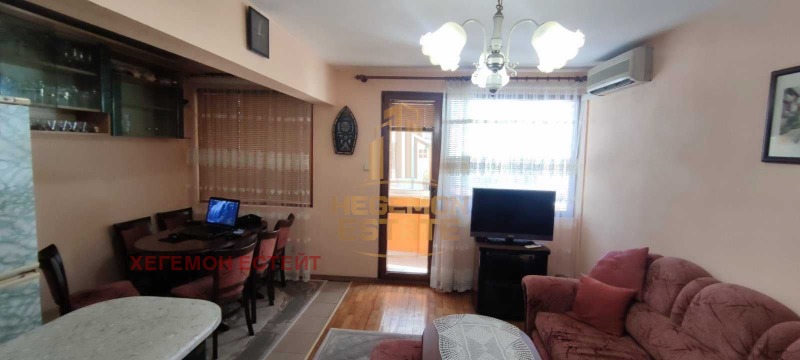 Продава 2-СТАЕН, гр. Варна, Лятно кино Тракия, снимка 1 - Aпартаменти - 49083369