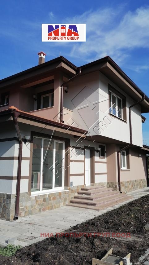 Продава КЪЩА, с. Полски извор, област Бургас, снимка 6 - Къщи - 47069756