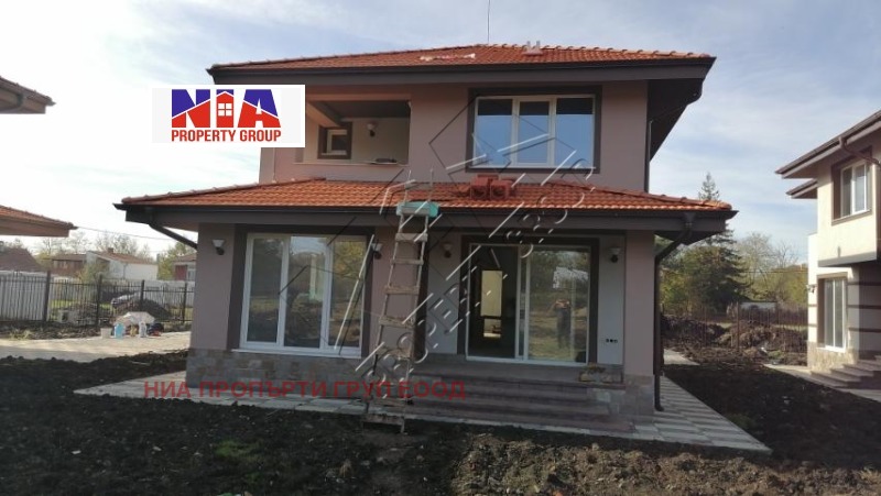 Продава КЪЩА, с. Полски извор, област Бургас, снимка 2 - Къщи - 47069756