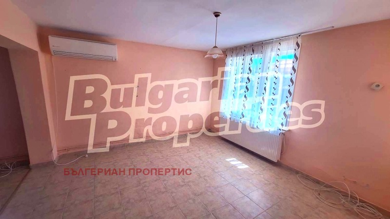 En venta  Casa región Plovdiv , Parvomay , 148 metros cuadrados | 66608948 - imagen [13]