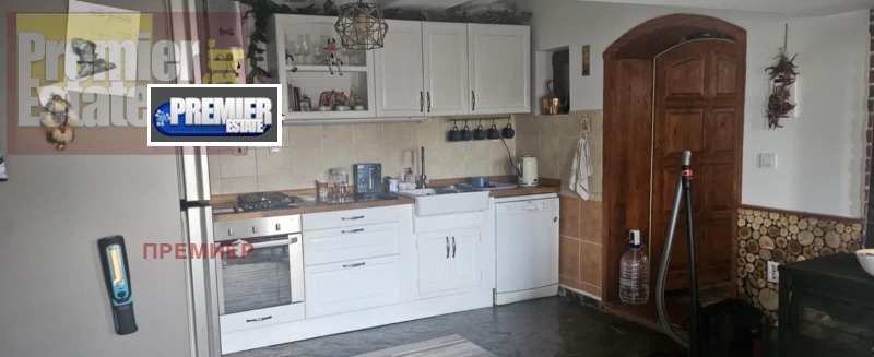 Myytävänä  Talo Veliko Tarnovo alue , Petkovtsi , 145 neliömetriä | 38256288 - kuva [7]