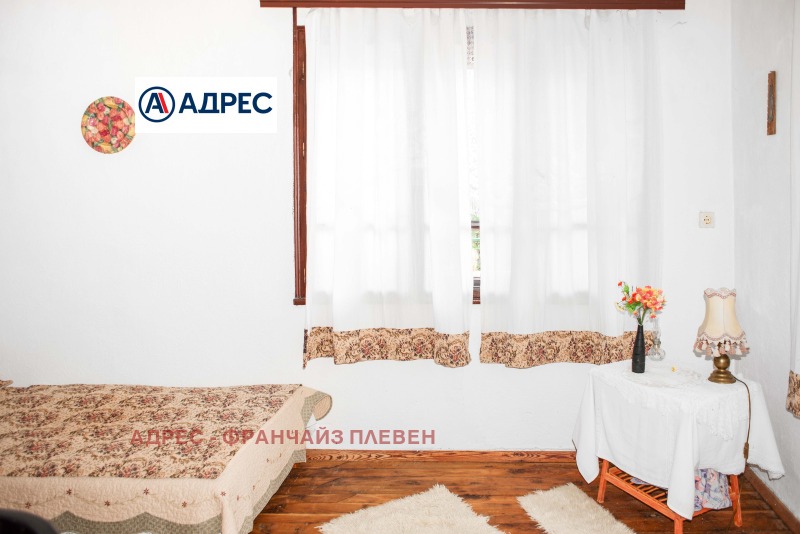 Продава КЪЩА, с. Типченица, област Враца, снимка 14 - Къщи - 52705945