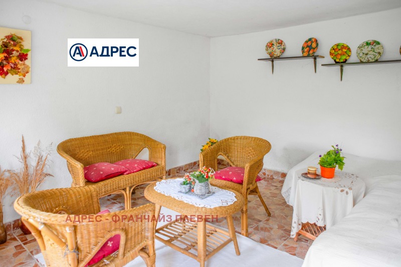 Продава КЪЩА, с. Типченица, област Враца, снимка 11 - Къщи - 52705945