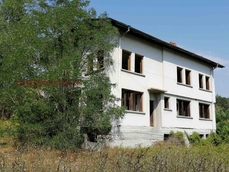 Продава БИЗНЕС ИМОТ, гр. Елена, област Велико Търново